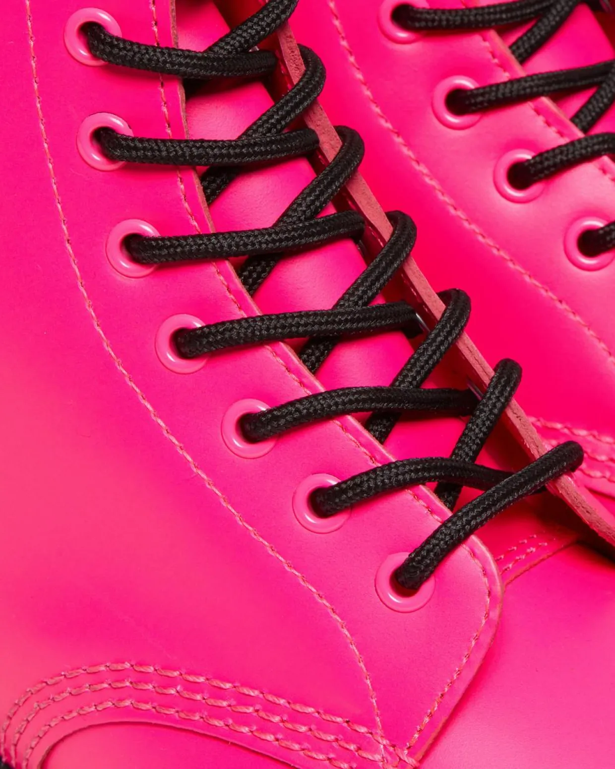 Dr. Martens Boots 1460 En Cuir Smooth à Lacets Rose — Smooth Leather New