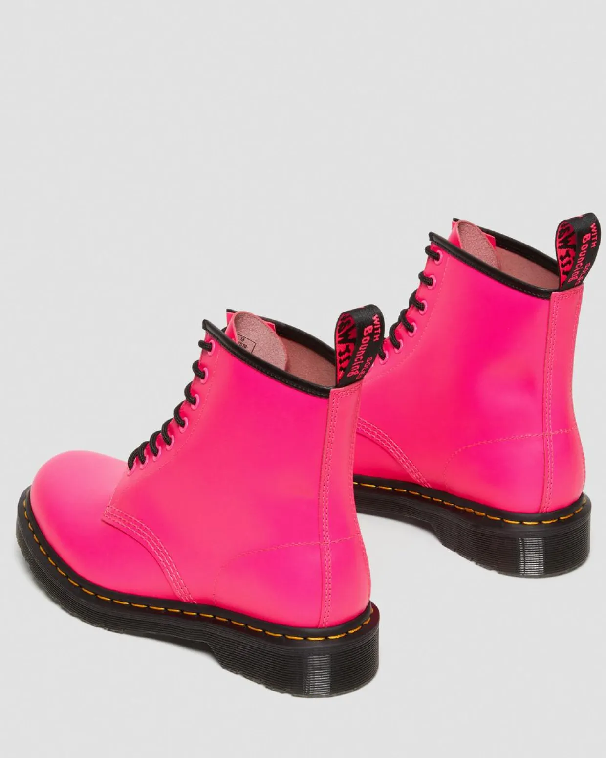 Dr. Martens Boots 1460 En Cuir Smooth à Lacets Rose — Smooth Leather New