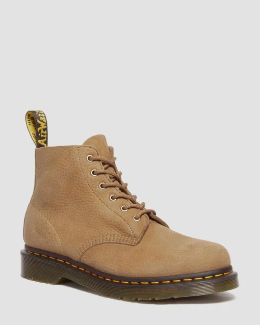 Dr. Martens Boots 101 En Cuir Tumbled Nubuck Savannah Tan — Tumbled Nubuck Cheap