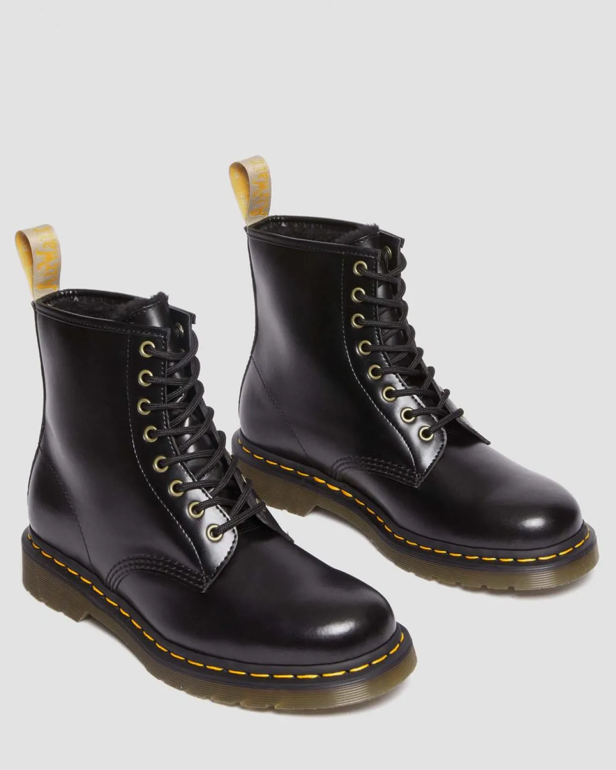 Dr. Martens Boots 1460 Vegan Borg Doublées à Lacets Noir — Norfolk Vegan Outlet