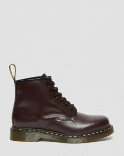 Dr. Martens Boots Basses 101 Yellow Stitch En Cuir Smooth Bordeaux — Smooth Leather Fashion