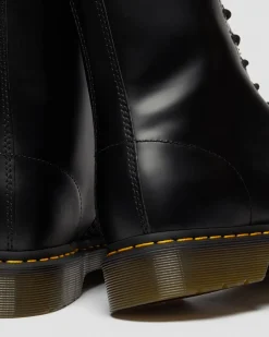 Dr. Martens Boots Montantes 1490 En Cuir Smooth à Lacets Noir — Smooth Leather New