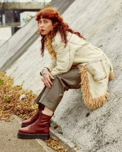 Dr. Martens Boots Plateformes Jadon Doublées De Fourrure Synthétique Marron — Abruzzo Wp Outlet