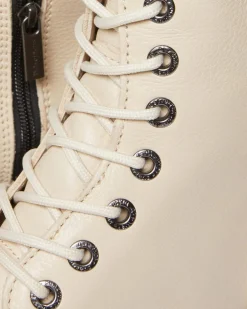 Dr. Martens Boots Plateformes Jadon III En Cuir Pisa Beige texturé — Pisa Flash Sale