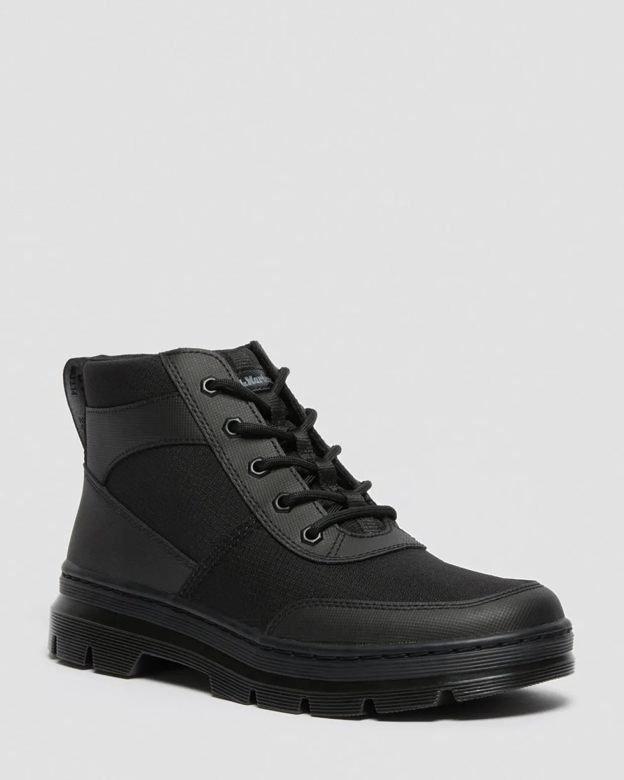 Dr. Martens Boots Utilitaires Chukka Bonny En Tech Poly Noir — Element Poly Rip Stop Clearance