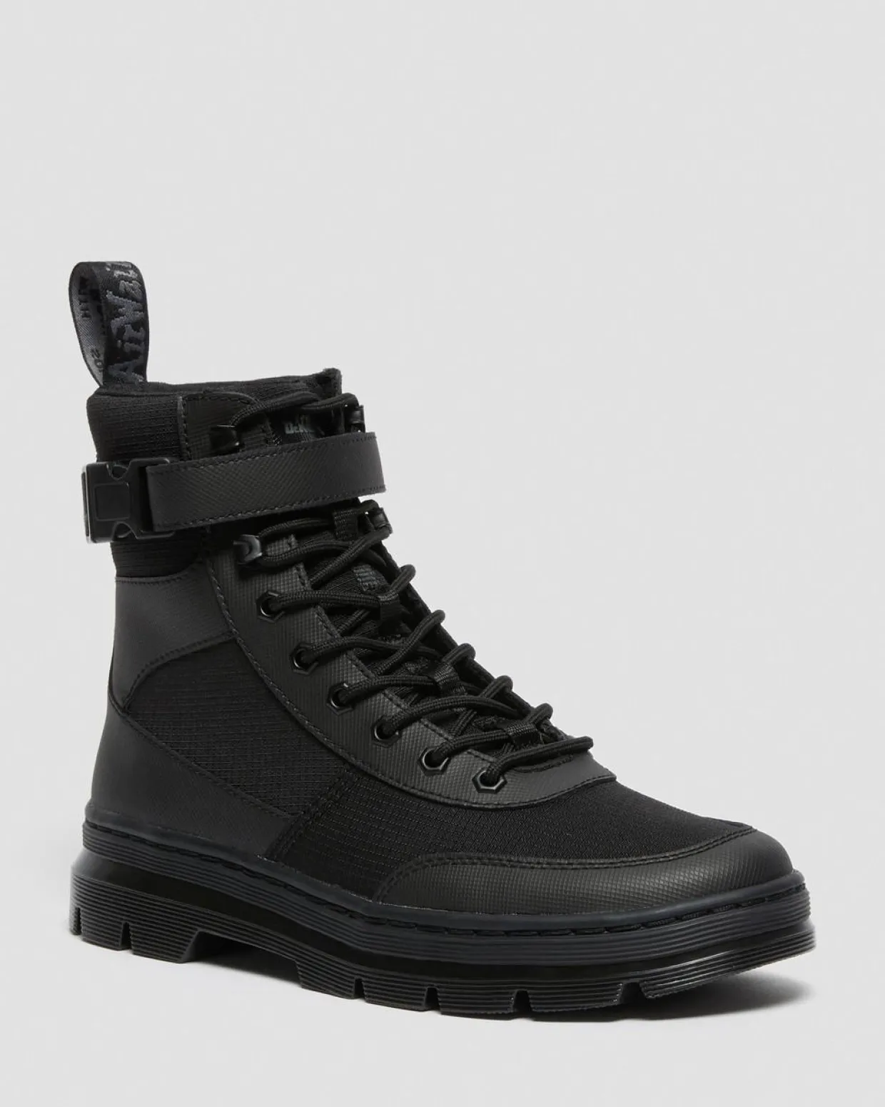 Dr. Martens Boots Utilitaires Combs Tech Poly Noir — Element Poly Rip Stop Discount