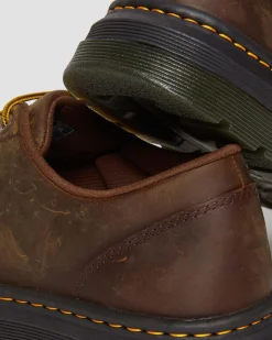 Dr. Martens Chaussures Crewson Lo En Cuir Crazy Horse Marron foncé — Crazy Horse Fashion