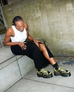 Dr. Martens Chaussures Plateformes 5 œillets Max En Cuir Effet Vieilli Lime Green — Arcadia Hot