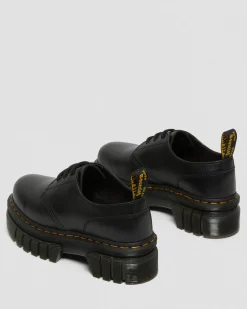Dr. Martens Chaussures Plateformes Audrick En Cuir Nappa Lux Noir — Nappa Lux Clearance