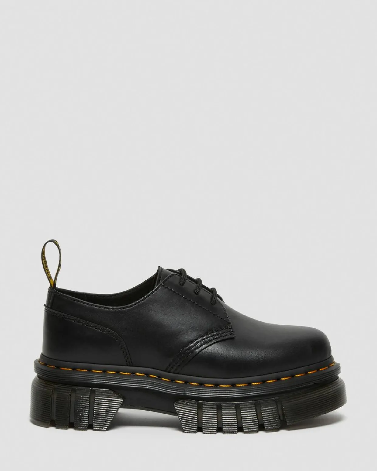 Dr. Martens Chaussures Plateformes Audrick En Cuir Nappa Lux Noir — Nappa Lux Clearance