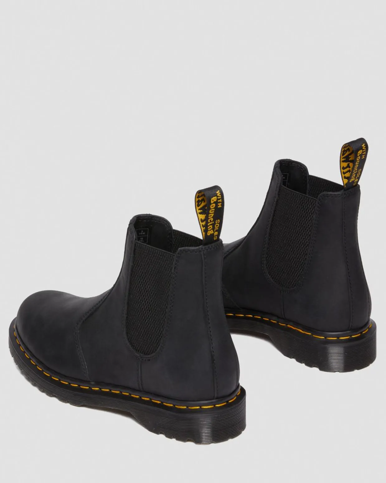 Dr. Martens Chelsea Boots 2976 En Cuir Waxed Full Grain Noir — Waxed Full Grain Sale