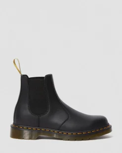Dr. Martens Chelsea Boots 2976 Felix Vegan Noir — Felix Rub Off Outlet