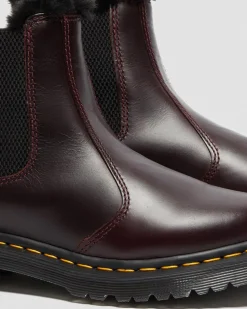 Dr. Martens Chelsea Boots 2976 Leonore Doublées De Fourrure Synthétique Rouge Oxblood — Atlas Best