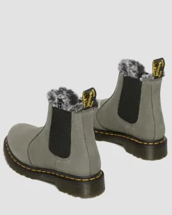 Dr. Martens Chelsea Boots 2976 Leonore En Cuir Nubuck Et Fourrure Synthétique NICKEL GREY — Milled Nubuck Wp Hot