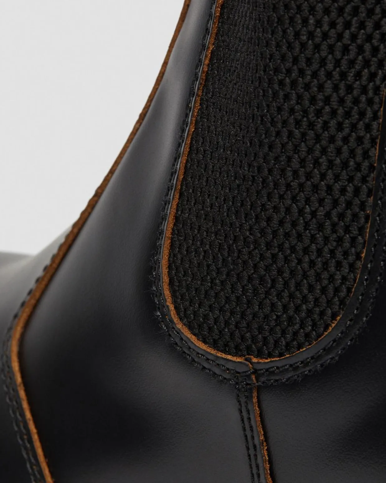 Dr. Martens Chelsea Boots 2976 Vintage Made In England Noir — Quilon Outlet