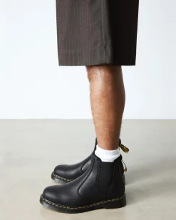 Dr. Martens Chelsea Boots 2976 WarmWair En Cuir Valor WP Noir — Valor Wp Cheap