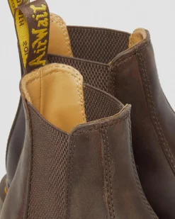 Dr. Martens Chelsea Boots 2976 Yellow Stitch En Cuir Crazy Horse Marron foncé — Crazy Horse Store