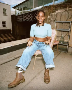 Dr. Martens Chelsea Boots 2976 Yellow Stitch En Cuir Crazy Horse Marron foncé — Crazy Horse Store