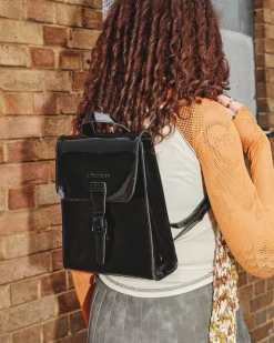 Dr. Martens Mini Sac à Dos En Cuir Verni Noir — Patent Leather Best Sale