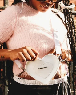 Dr. Martens Mini Sac Vegan En Forme De Cœur White — Kemble Pu Flash Sale