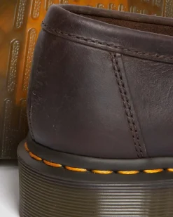 Dr. Martens Mocassins Adrian En Cuir Crazy Horse à Pampilles Marron foncé — Crazy Horse Best Sale