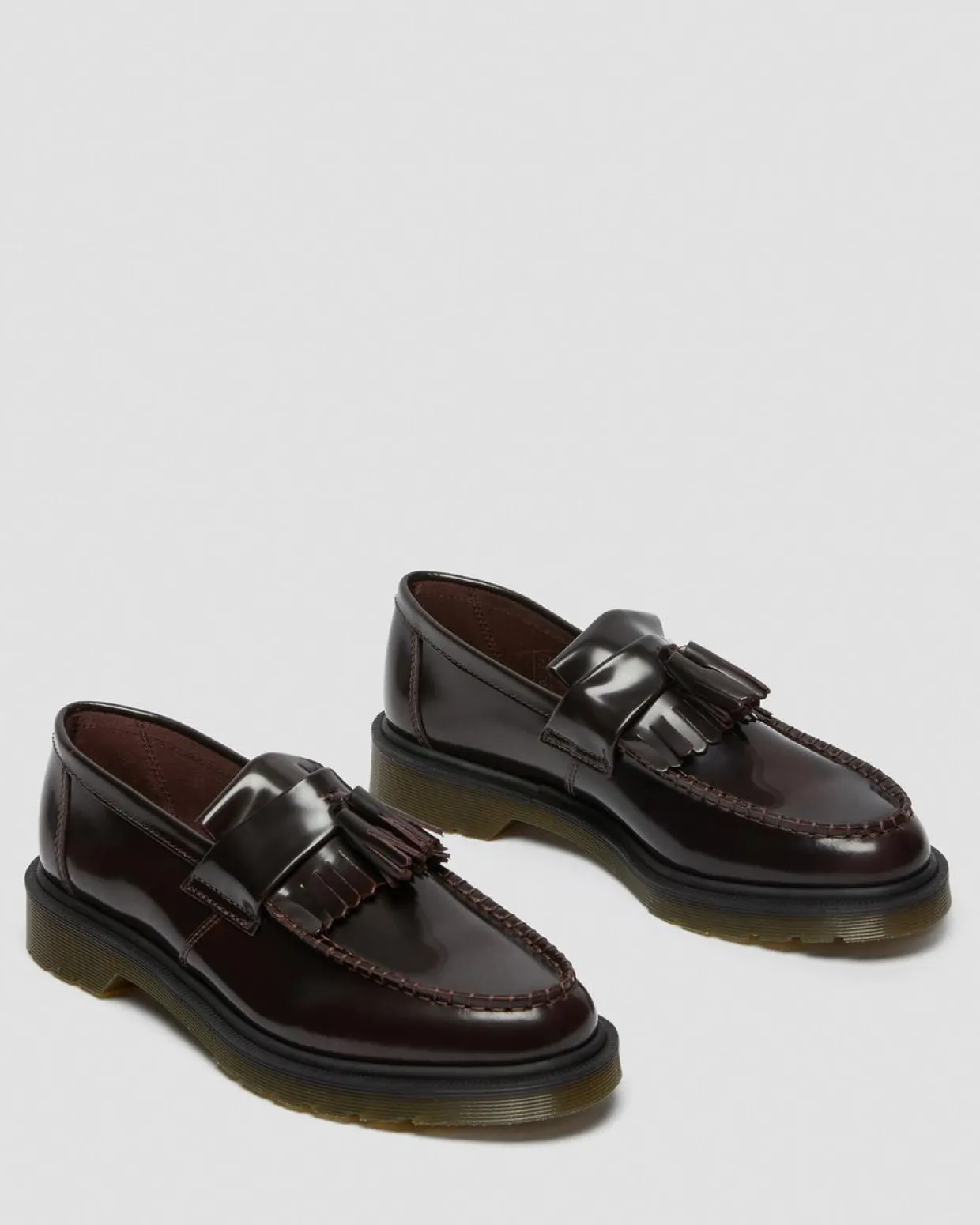Dr. Martens Mocassins Adrian En Cuir Arcadia à Pampilles Rouge Cherry Red — Arcadia Clearance
