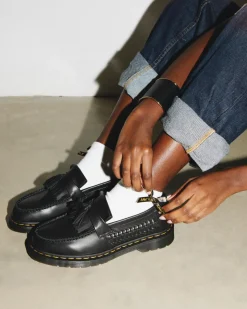 Dr. Martens Mocassins Adrian En Cuir Tressé à Pampilles Black — Analine Outlet