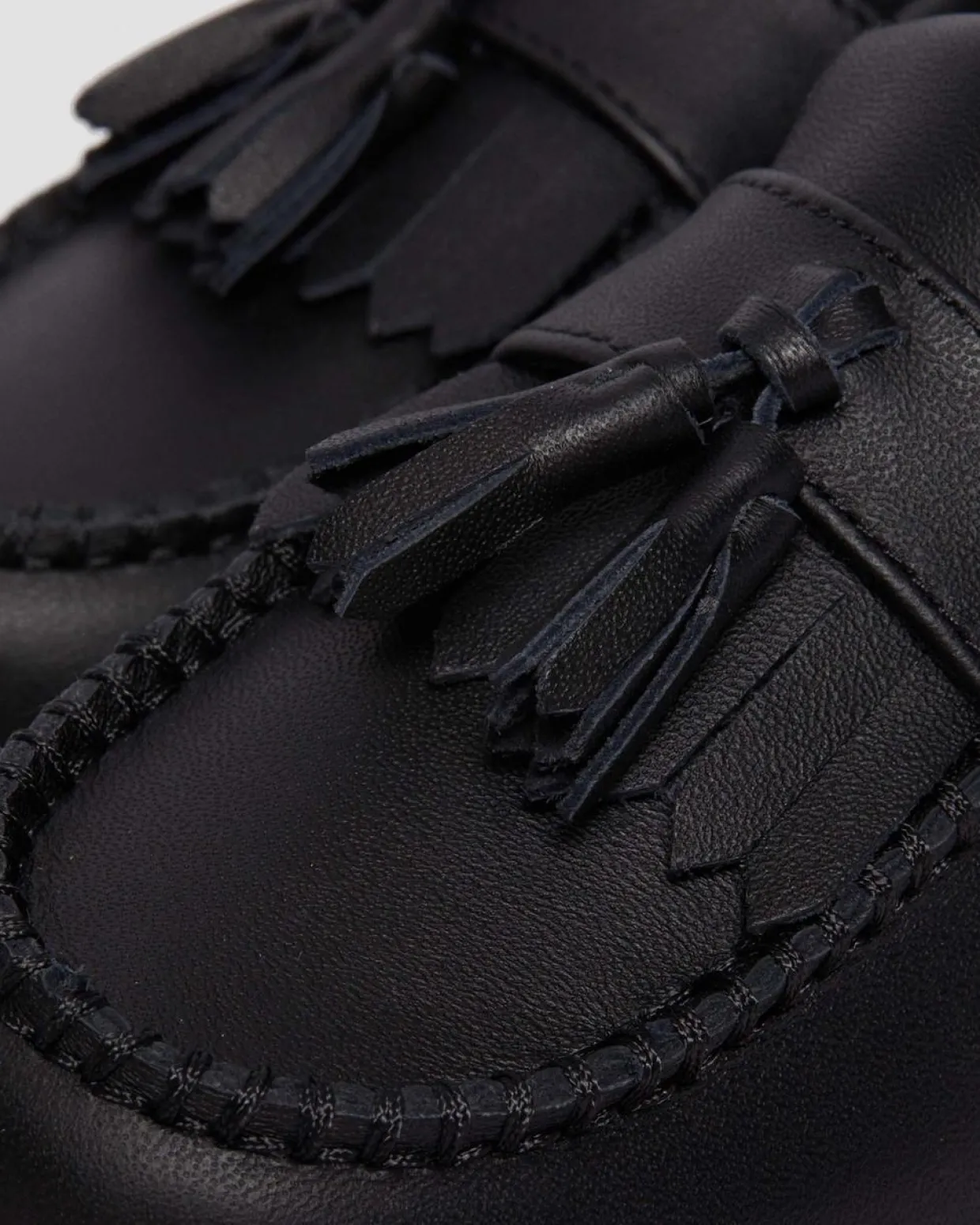 Dr. Martens Mocassins Adrian En Cuir Junior Noir — Softy T Online