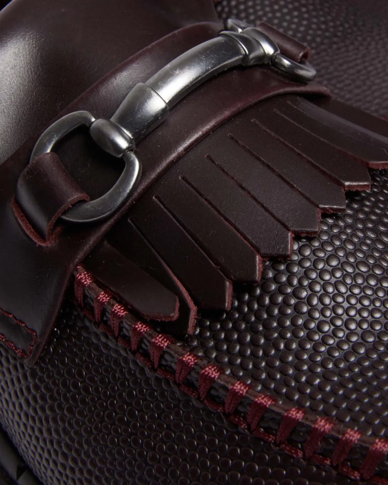 Dr. Martens Mocassins Adrian Snaffle En Cuir Pebble Grain à Franges OXBLOOD Store