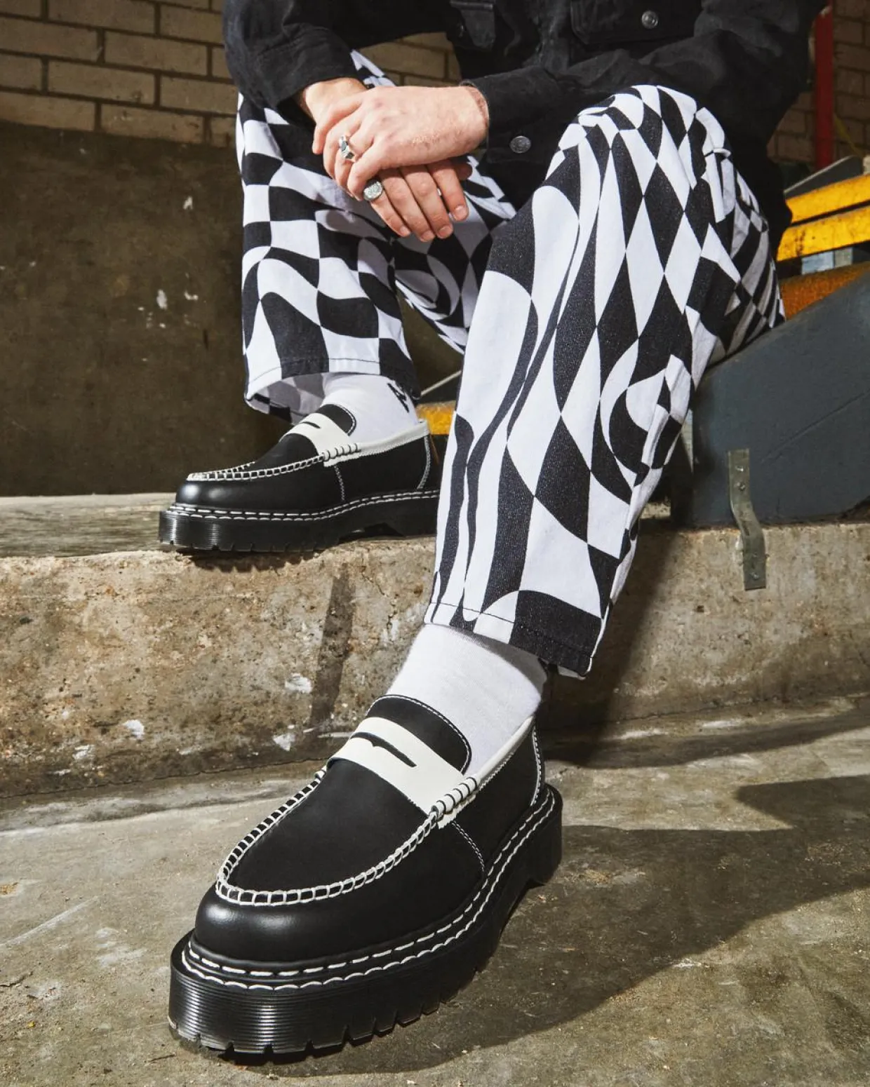 Dr. Martens Mocassins Penton Bex Contrast En Cuir Noir+Blanc — Smooth Slice Cheap