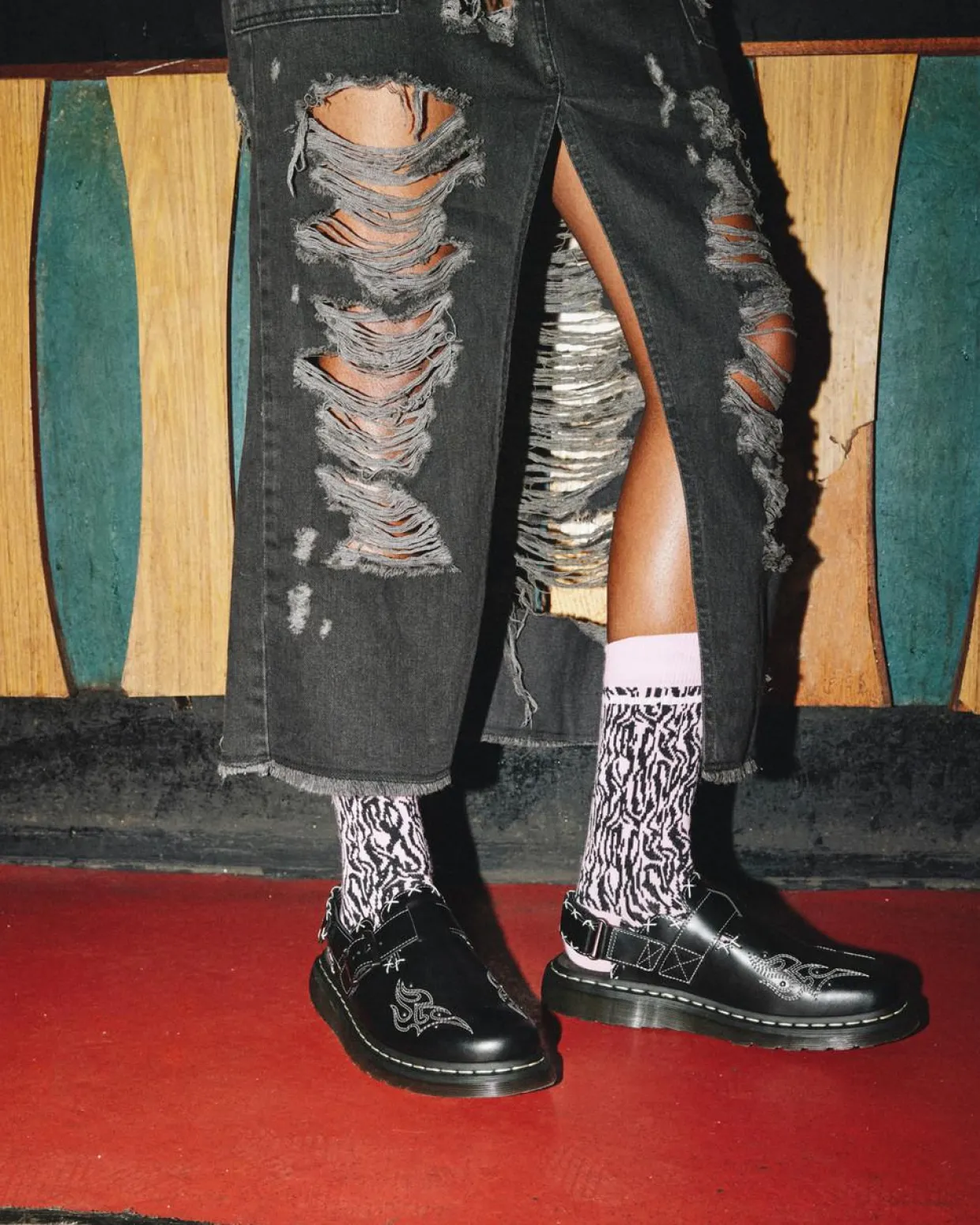 Dr. Martens Mules Jorge Contrast Stitch En Cuir Noir — Atlas Hot