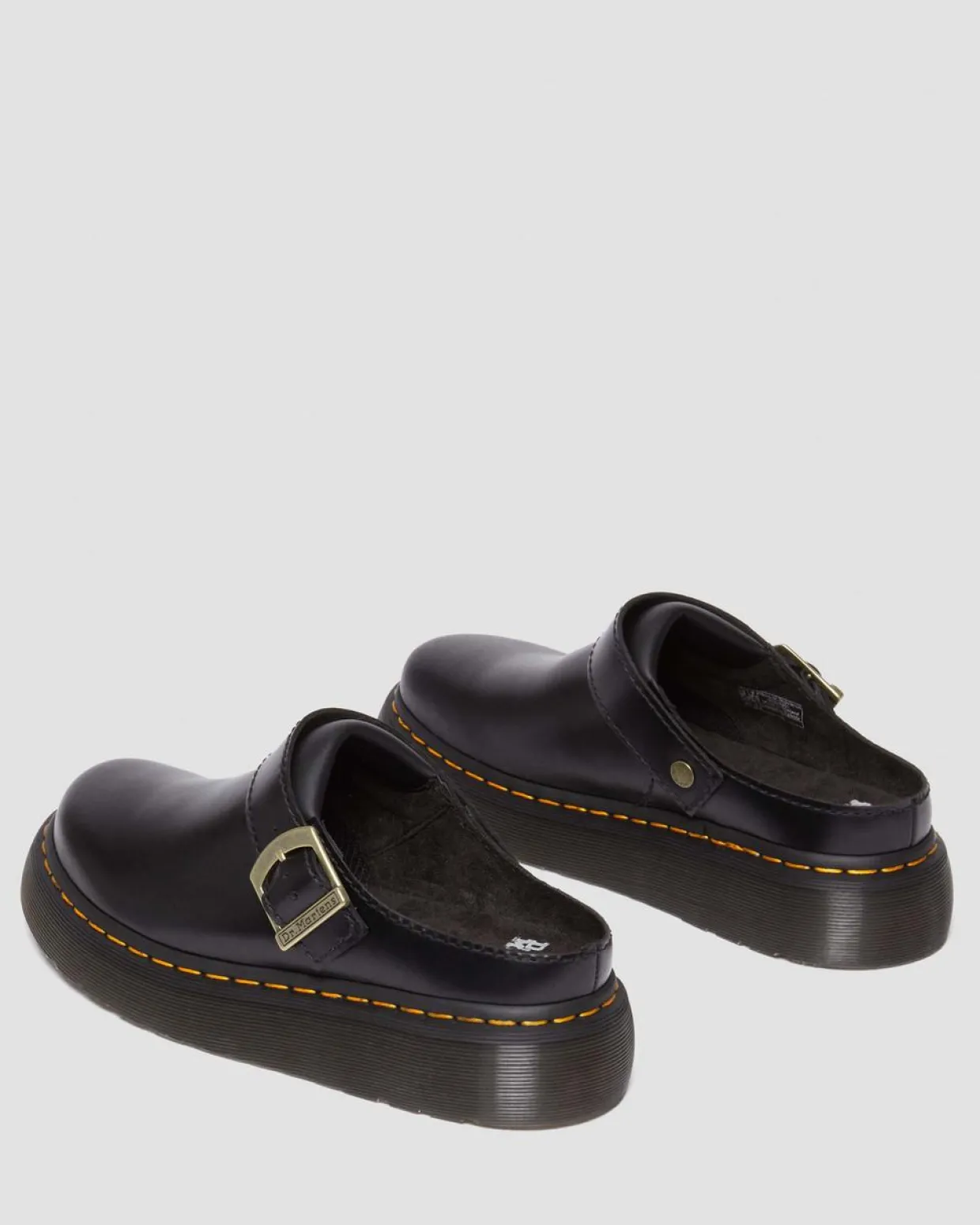 Dr. Martens Mules Plateformes Laketen En Cuir Noir — Atlas Discount