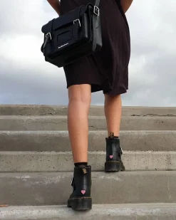Dr. Martens Sacoche Kiev En Cuir Smooth 28 Cm Noir — Kiev & Smooth Cheap
