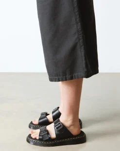 Dr. Martens Sandales Josef En Cuir à Boucles Noir — Analine Cheap