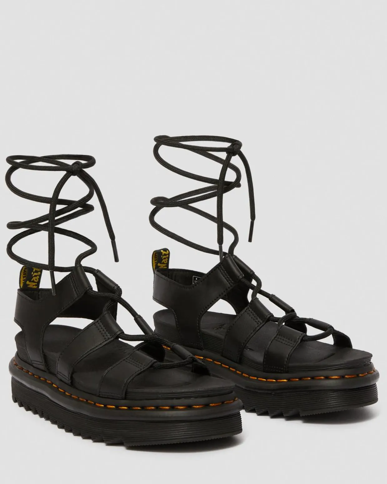 Dr. Martens Sandales Nartilla En Cuir Hydro à Lacets Noir — Hydro Leather Outlet